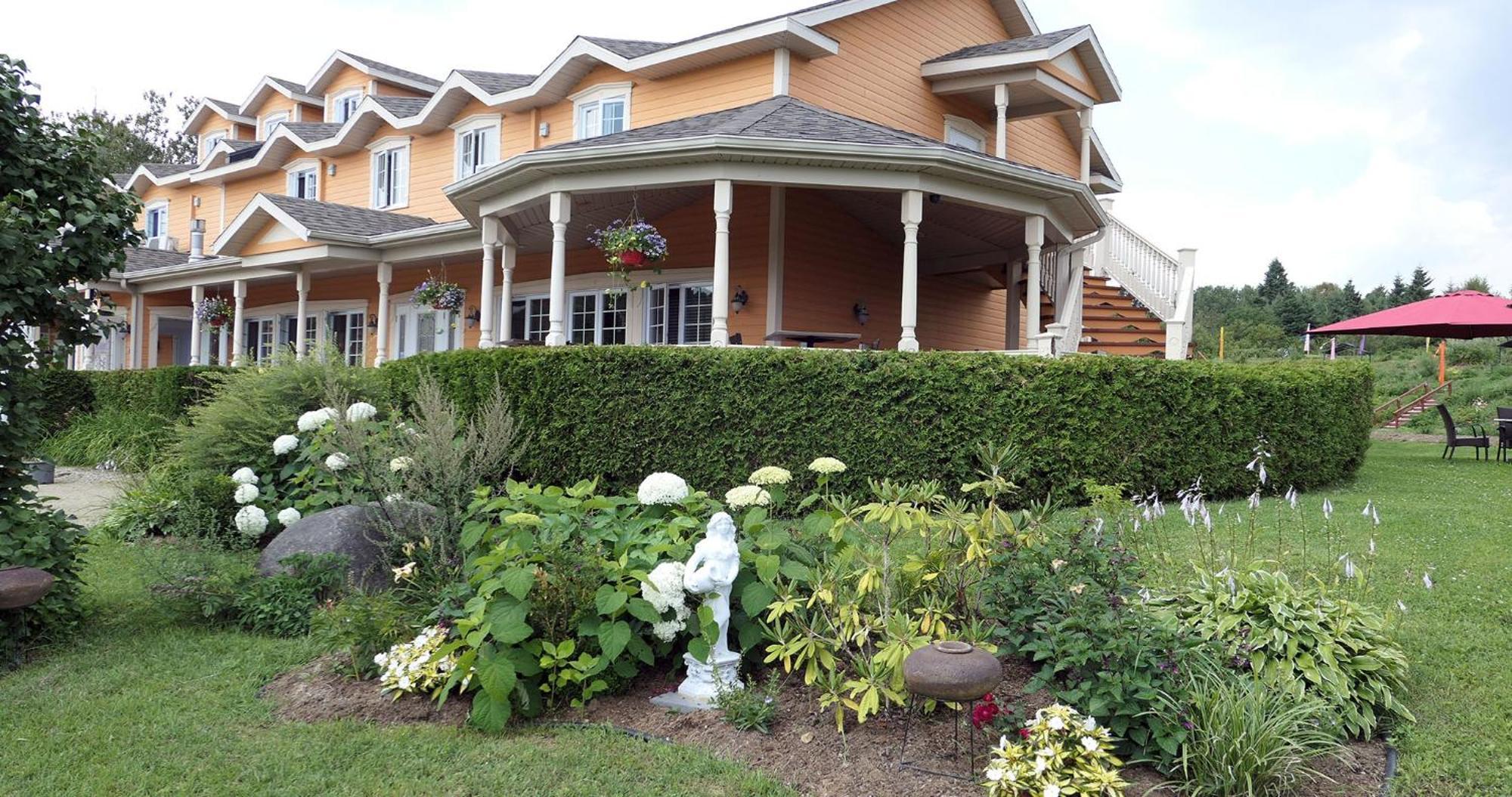 Auberge La Daina Baie-Saint-Paul Ngoại thất bức ảnh